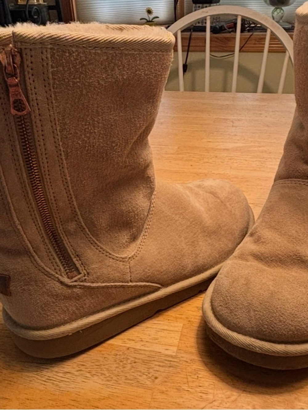 Ugg Australia Women's Suede Zip Casual Boot - Tan